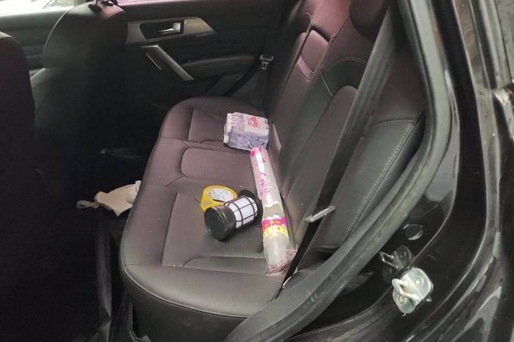 Used Haval H2 2017 Red-Label 1.5T Manual 4x4 Luxury Model