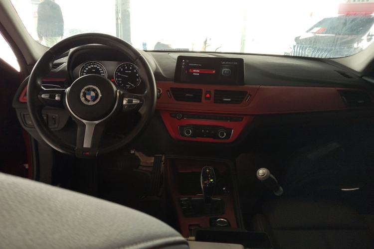 Used BMW 1 Series 2020 120i M Sport Package Center Console
