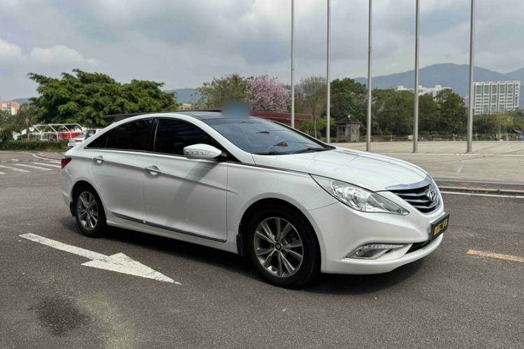 Used Hyundai Sonata 2014 2.4L Automatic Leading Edition China V Standard
