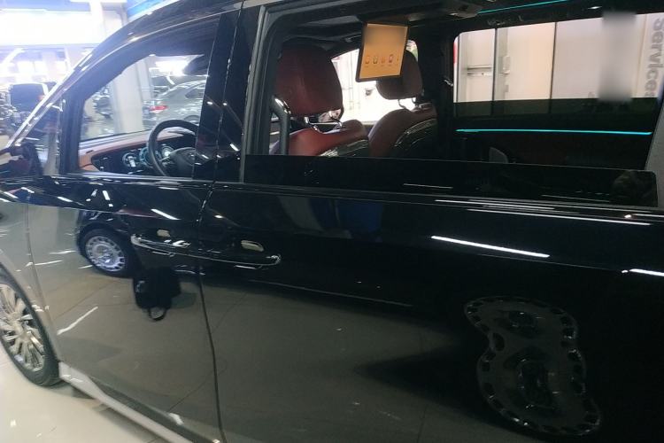 Used GAC Trumpchi M8 2023 Zongshi Series Dual-Motor YuZun Edition Left Side