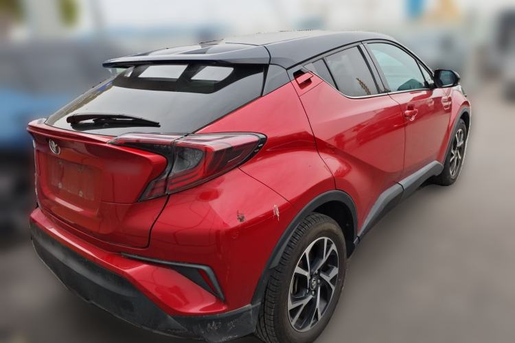 Used Toyota C-HR 2018 2.0L Luxury Sunroof Version China V Emission Standard Rear Right 45 Deg