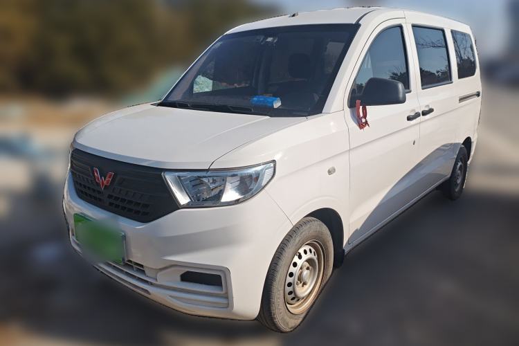 Used Wuling Hongguang V 2019 1.5L Jingqu Version China VI LAR