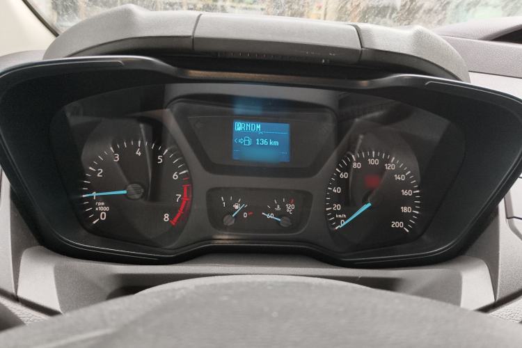 Used Ford Transit 2019 2.0T Gasoline Automatic Business & Travel Version Mid-Drive Mid-Roof 9-Seater China VI Standard
