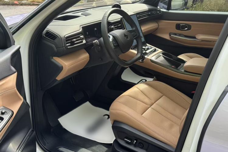 Used Nio ES8 2020 580 km Range Six-Seater Version
