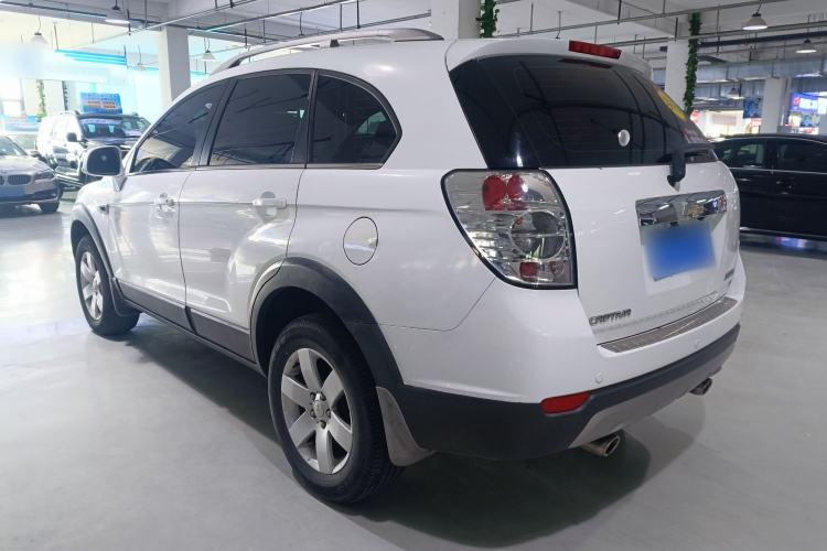 Used Chevrolet Captiva 2014 2.4L Two-Wheel Drive Urban Version 7 Seats
