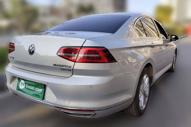 Used Volkswagen Magotan 2018 Facelift 330TSI DSG Luxury Model