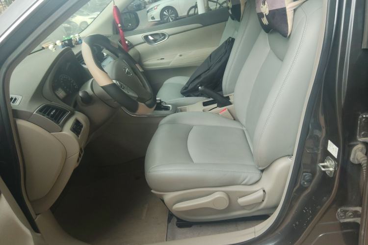 Used Nissan Sylphy 2012 1.8XE CVT Comfort Edition Left Front Seat