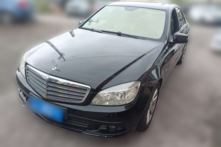 Used Mercedes-Benz C-Class 2010 C 180K Classic model