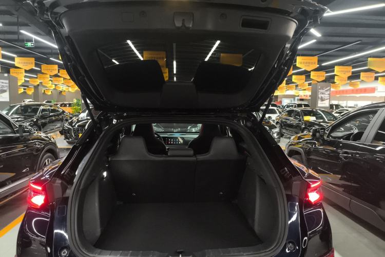 Used CHANGAN UNI-T 2020 1.5T Prestige Version