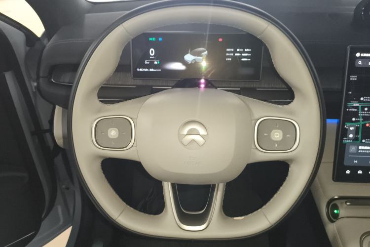 Used Nio ES6 2024 75 kWh
