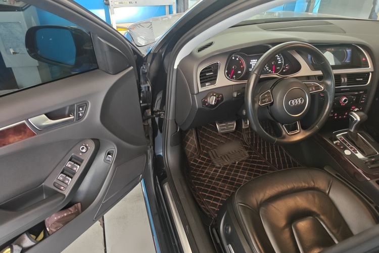 Used Audi A4L 2016 35 TFSI Automatic Comfort Model Driver Seat