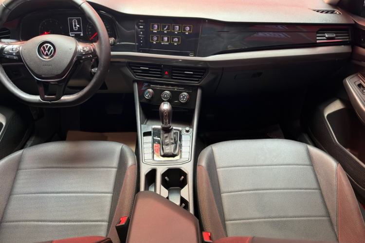 Used Volkswagen Bora 2021 1.5L Automatic Comfort Smart Connect Edition Interior 2