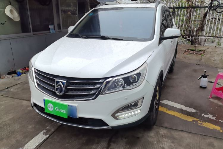 Used Baojun 560 2016 1.8L Manual Luxury Edition