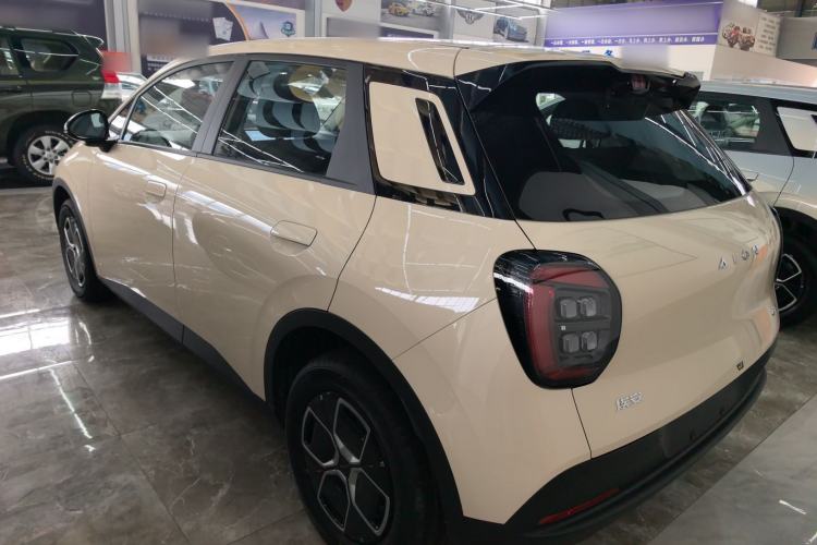 Used AION UT 2025 330 Starlight Edition
