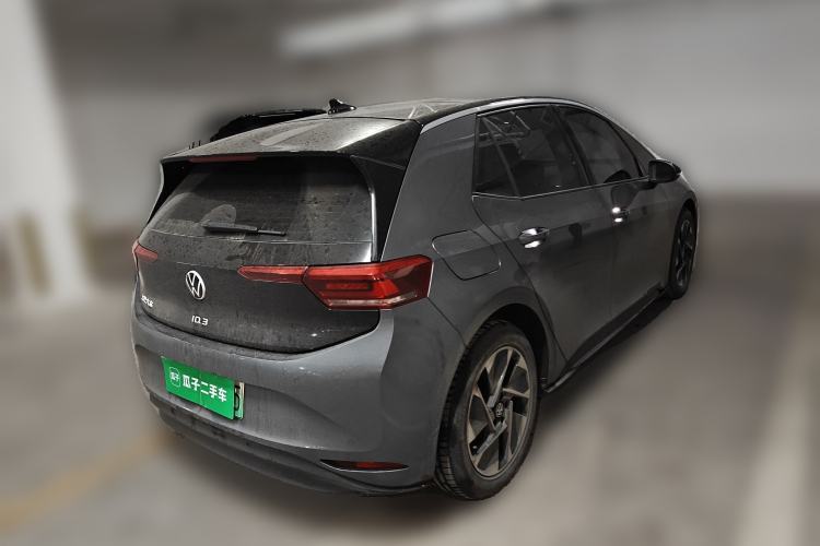 Used Volkswagen ID.3 2024 Outstanding Edition Rear Right 45 Deg