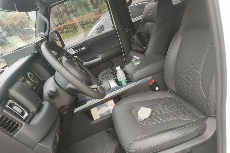 Used 212 T01 2024 2.0T Mechanic Left Front Seat