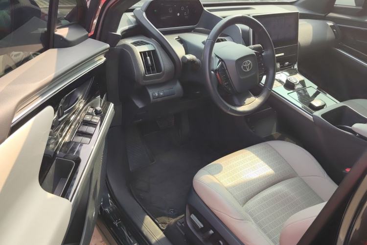 Used Toyota BZ 4X 2024 615 PRO Edition Driver Seat