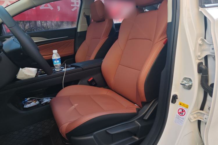 Used Changan Eado 2025 PLUS 1.4T Dual-Clutch High-Energy Version
