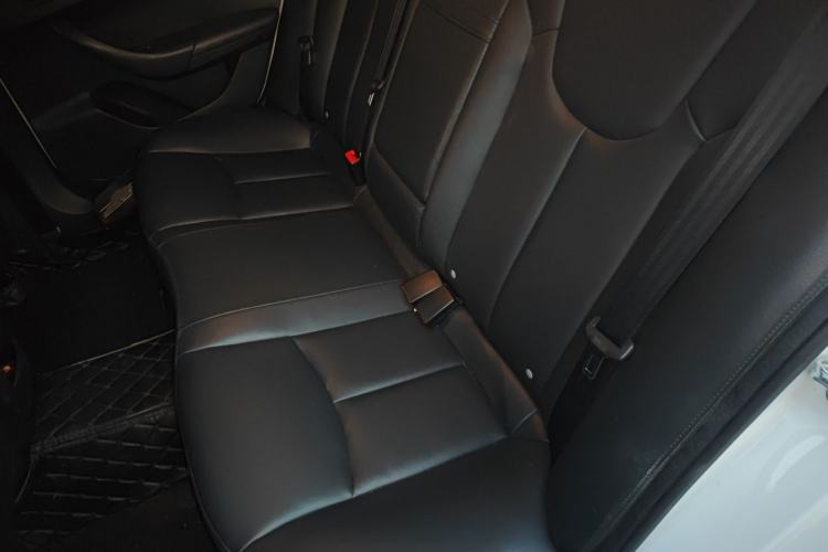 Used Roewe 360 2015 1.5L Automatic Luxury Edition
