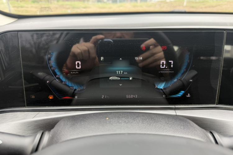 Used CHANGAN Eado 2021 PLUS 1.6L GDI CVT Luxury Model Interior 2