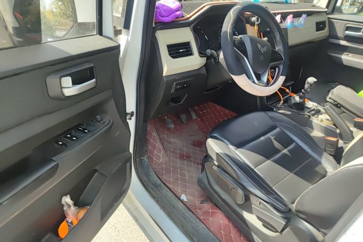 Used Wuling Hongguang PLUS 2019 1.5T Manual Luxury 7-Seater