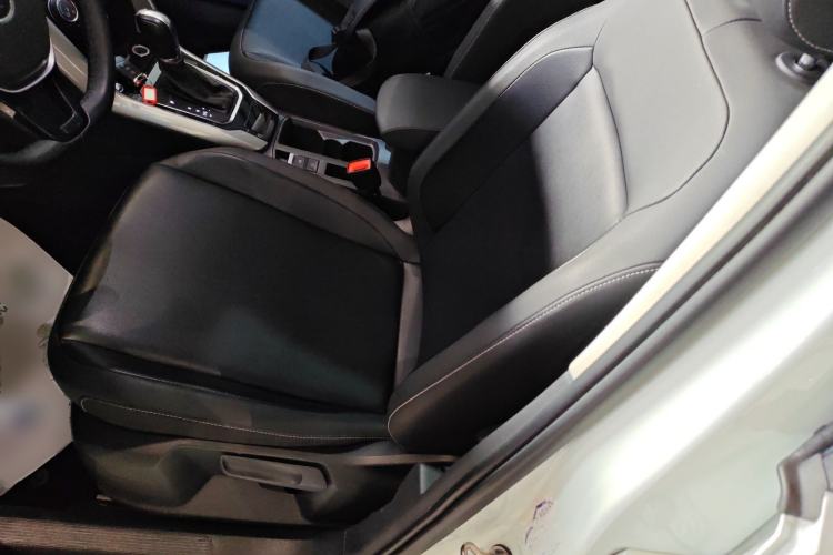 Used Volkswagen T-ROC 2022 280TSI DSG Two-Wheel Drive Elite PLUS