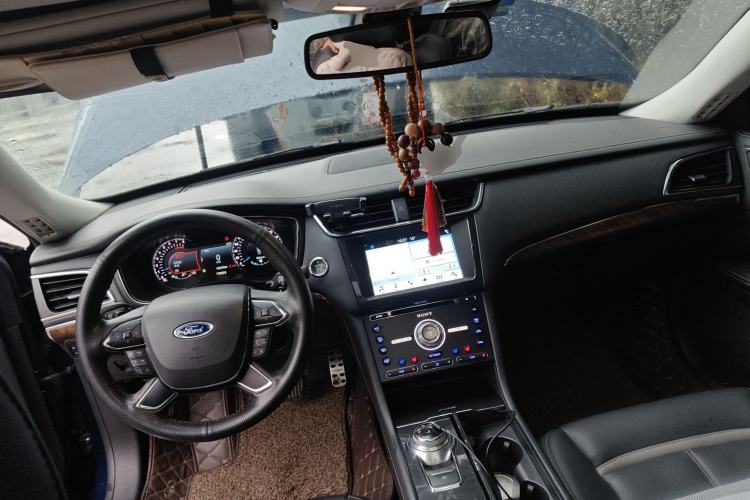 Used Ford Taurus 2017 EcoBoost 245 Flagship Model