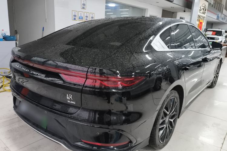 Used BYD Han 2022 EV Genesis Edition 610KM All-Wheel Drive Premium Model
