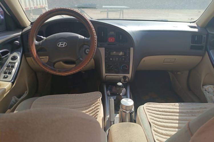 Used Hyundai Elantra 2007 1.6L Manual Comfort Model
