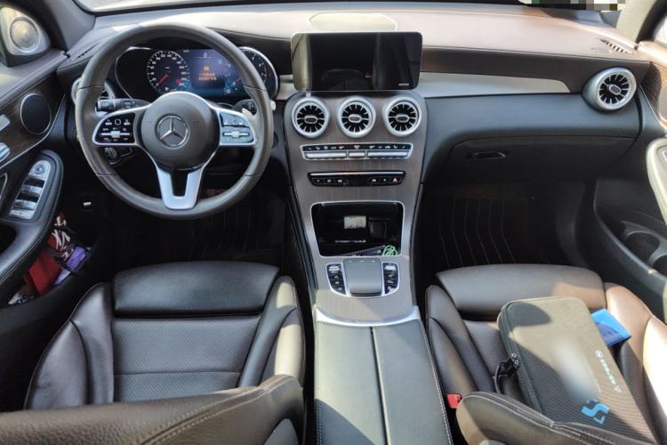 Used Mercedes-Benz GLC 2021 GLC 260 L 4MATIC Luxury Model
