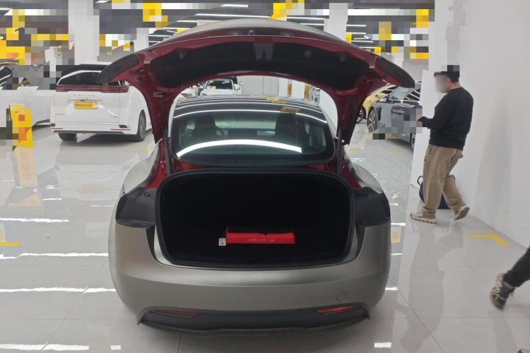 Used Tesla Model 3 2023 Rear-Wheel-Drive Version