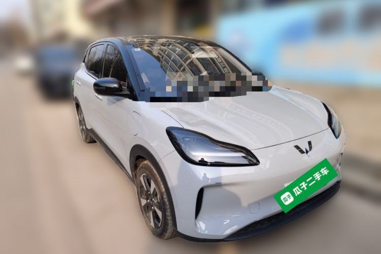 Used Wuling Bingo PLUS 2024 330 km Range Five-Seater Version Front Right 45 Deg