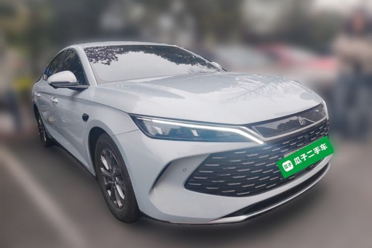 Used BYD Qin L 2025 DM-i Smart Drive 80KM Leading Model
