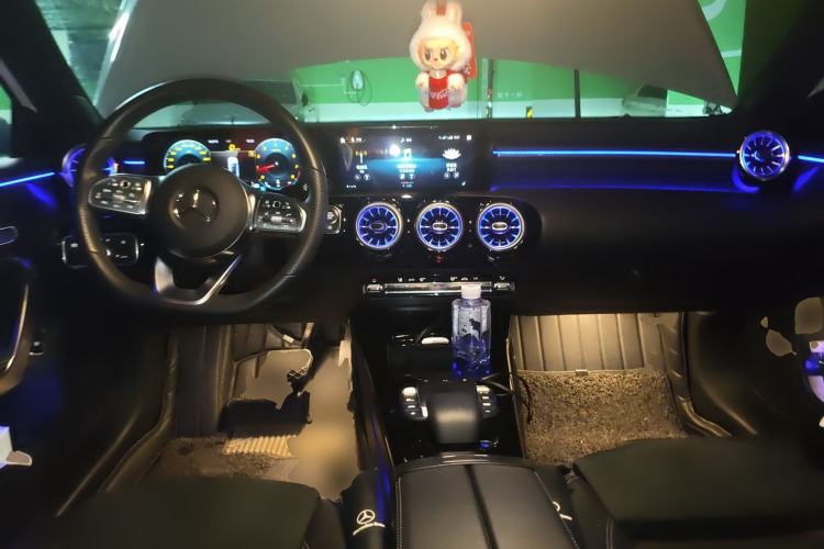 Used Mercedes-Benz A-Class 2021 A 200 L Sport Sedan Fashion Model Center Console