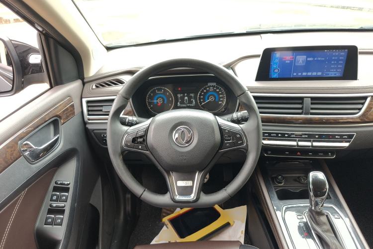 Used Dongfeng Fengon 580 2018 1.5T CVT Luxury Model Steering Wheel