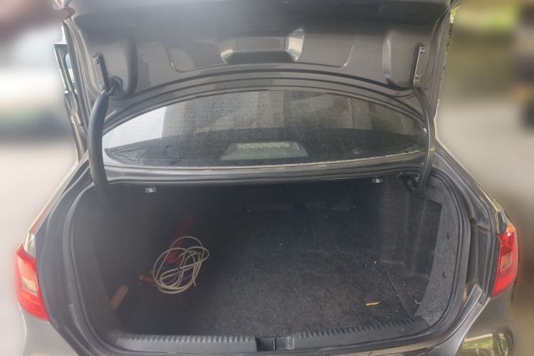 Used Volkswagen Sagitar 2012 1.4TSI Automatic Luxury Edition
