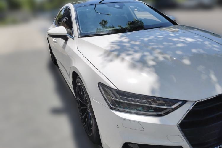 Used Audi A7 2021 40 TFSI Luxury Edition Front Right 45 Deg