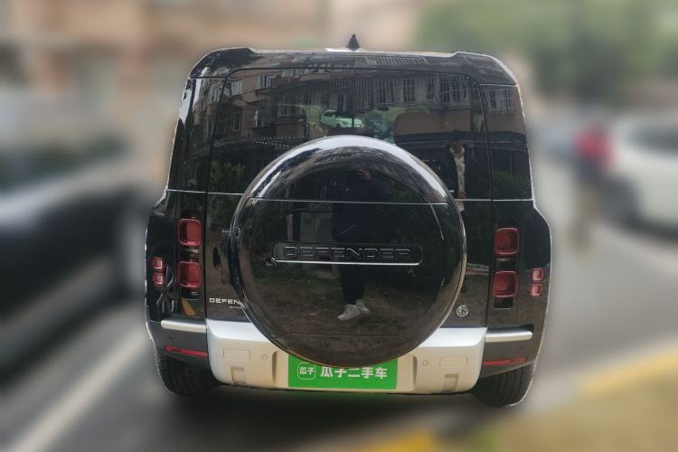 Used Land Rover Defender 2022 90 2.0T P300 Tiger-Power Ambition Edition