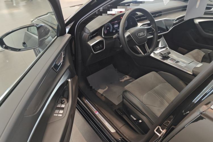 Used Audi A6L 2023 45 TFSI Prestige Dynamic Edition Driver Seat