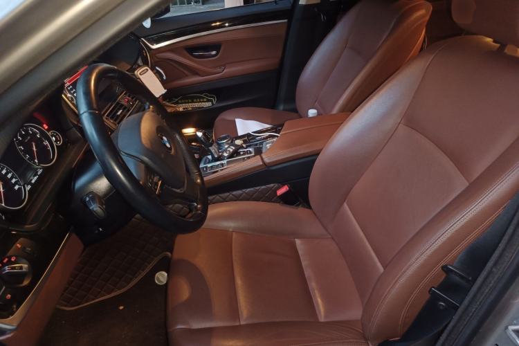 Used BMW 5 Series 2017 528Li Leading Model
