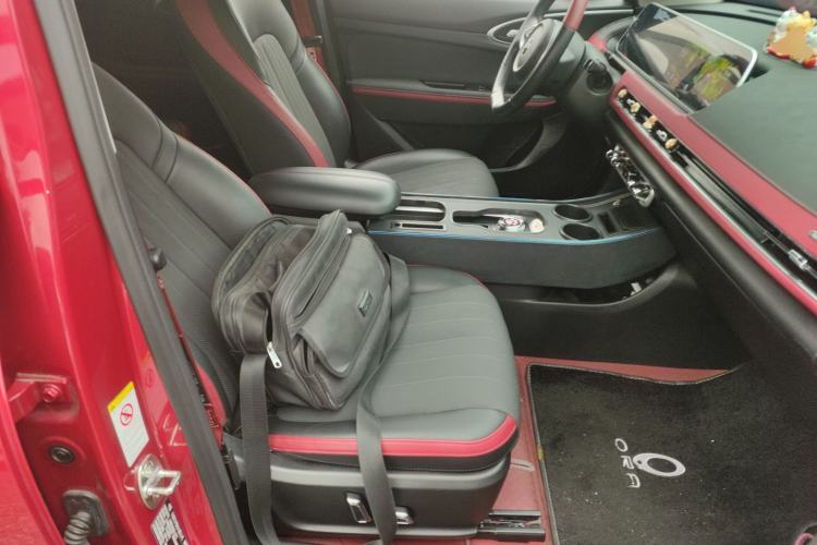 Used ORA Good Cat GT 2022 Mulan Edition 480km Long-Range续航 Right Front Seat