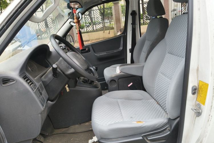 Used Jinbei Express 2018 2.0L Standard Version V19
