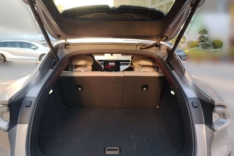 Used Xiaomi Auto YU7 2025 Ultra-Long Range All-Wheel Drive Pro Version