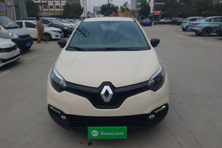 Used Renault Captur 2015 1.2T Automatic Standard Edition
