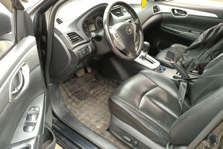 Used Nissan Sylphy 2014 1.6XV CVT Deluxe Edition Driver Seat