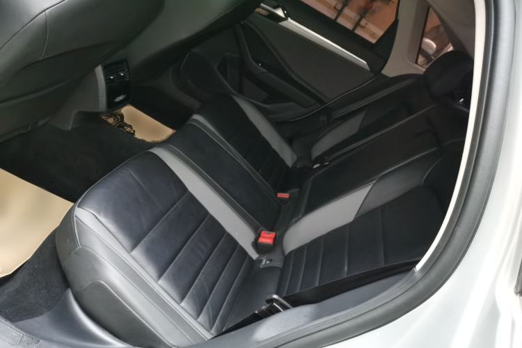 Used Volkswagen Sagitar 2019 280TSI DSG Comfort Version China VI Standard Left Rear Seat