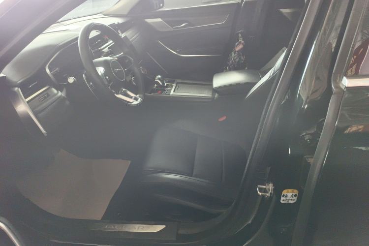 Used Jaguar XFL 2023 XFL 2.0T P200 Two-Wheel-Drive Elite Luxury Edition