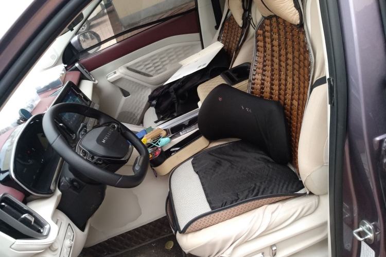 Used Wuling Xingyun 2023 2.0L DHT Flagship Edition