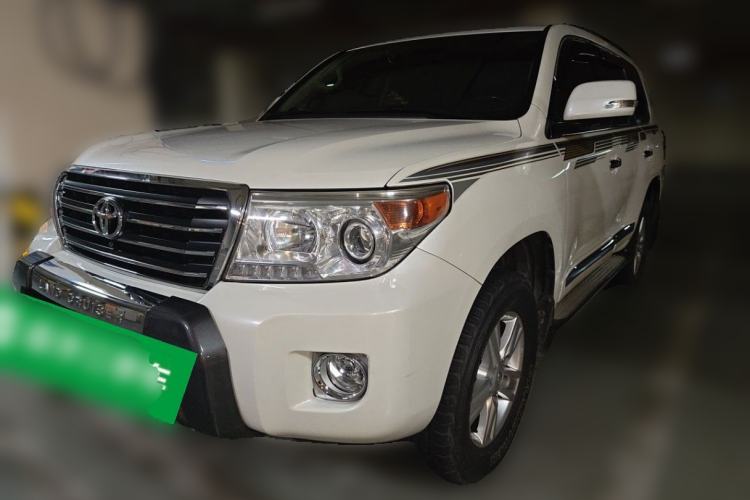 Used Toyota Land Cruiser Land Cruiser Middle East version, 8 seats, gasoline, V6 limited edition