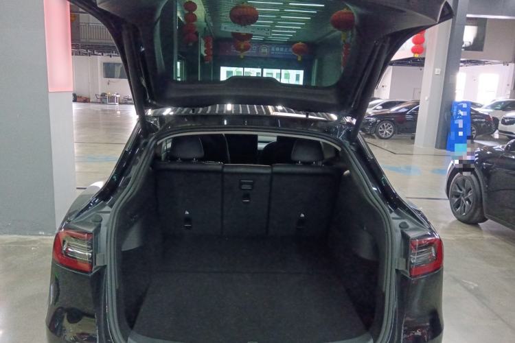 Used Tesla Model Y 2023 Rear-Wheel-Drive Version